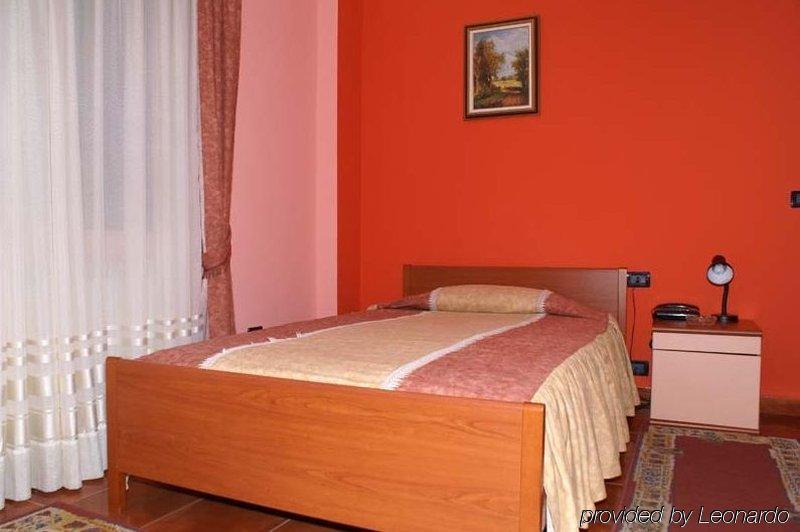Art Hotel Nirvana Тирана Номер фото