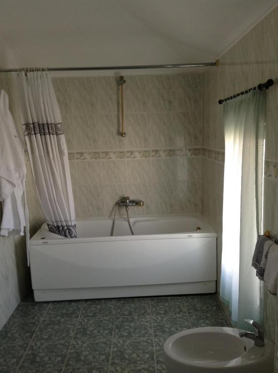 Art Hotel Nirvana Тирана Номер фото